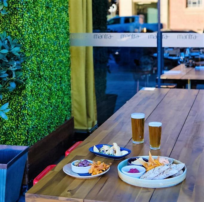 奥尔伯里曼特拉酒店 外观 照片